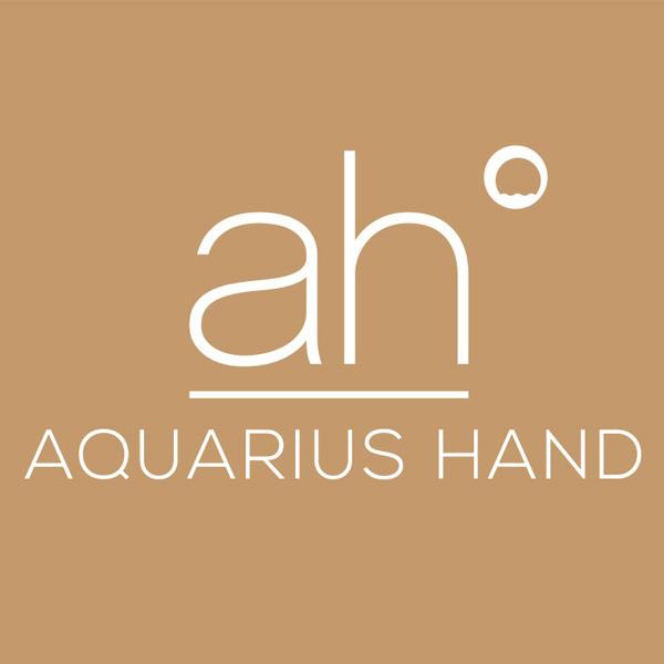 Aquarius Hand